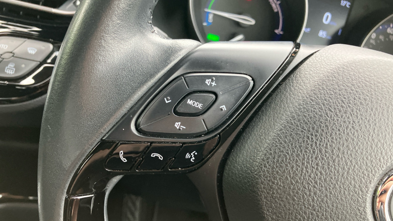 Toyota C-HR 1.8 Hybrid Design 5dr CVT Hybrid Hatchback